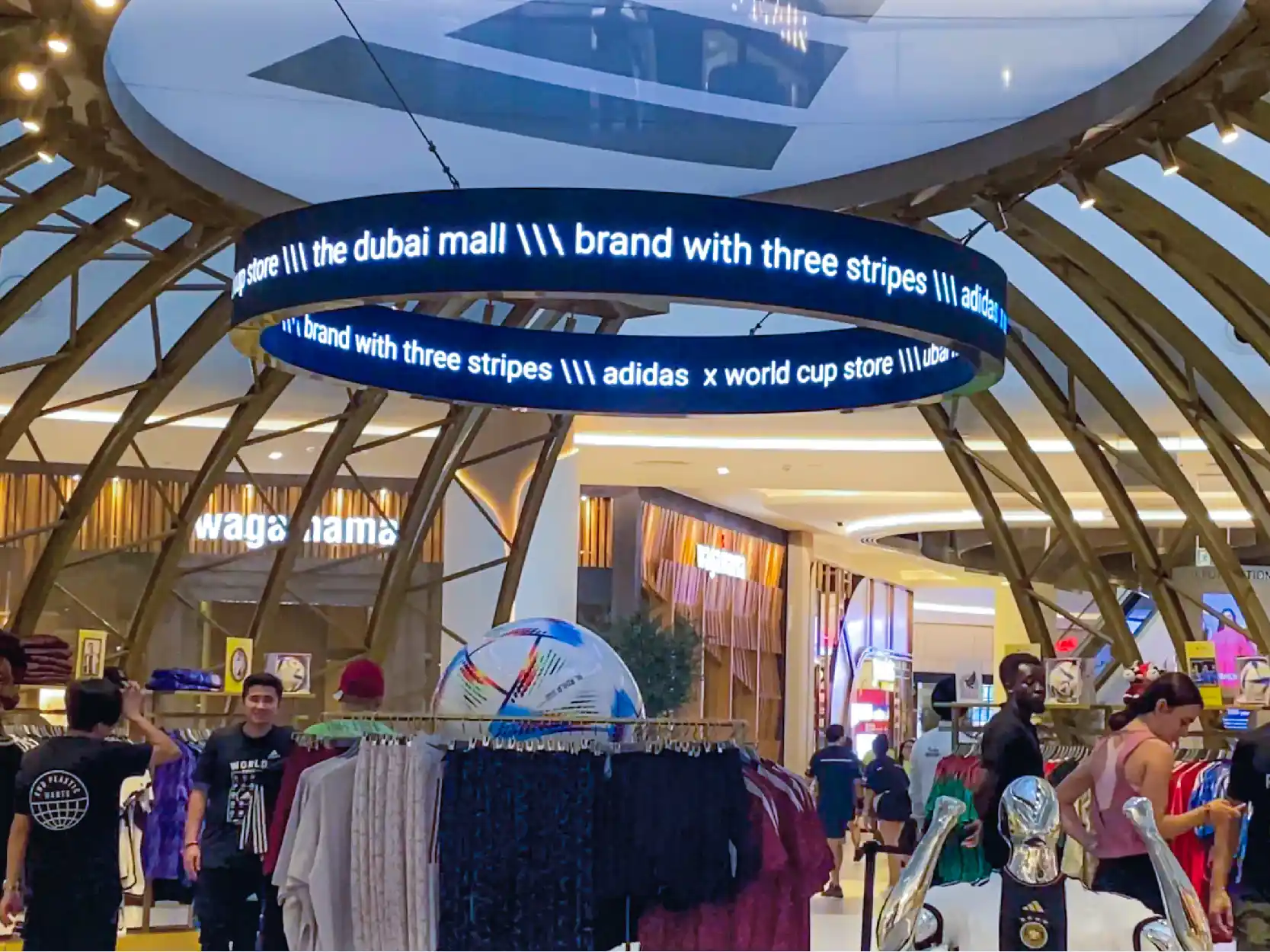 P2.5 Indoor Flexible Screen - Dubai Mall, UAE